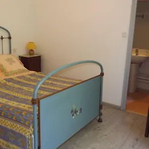 https://la-bastide-cavaillon.fr-provencehotel.com